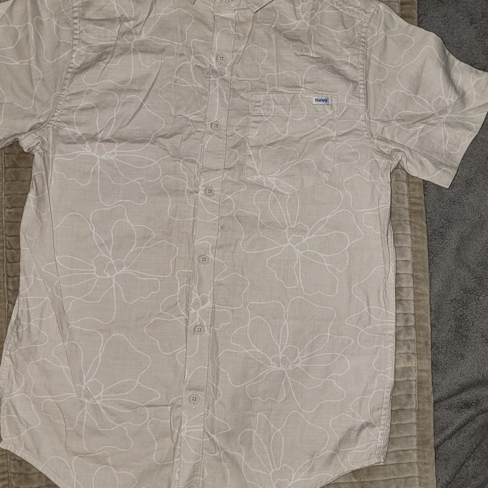 Hurley Light Beige Floral Button Down Shirt